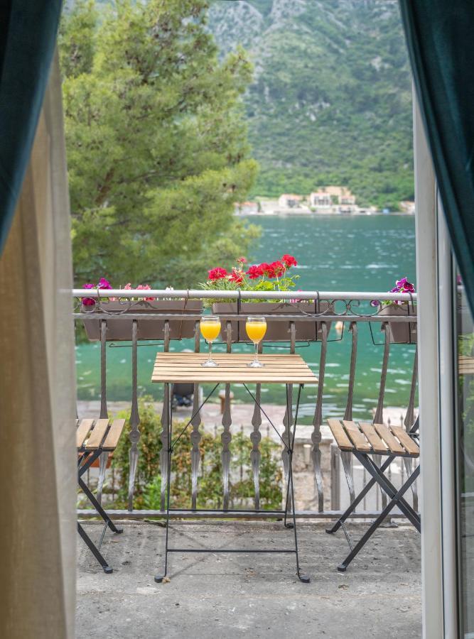 Apartment Dobrota Blue Kotor