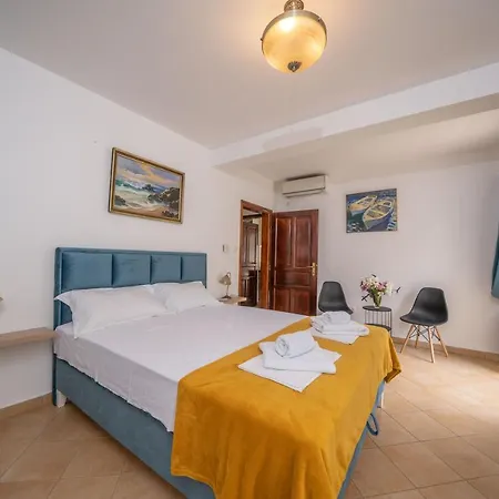 Dobrota Blue Apartment Kotor Exterior photo